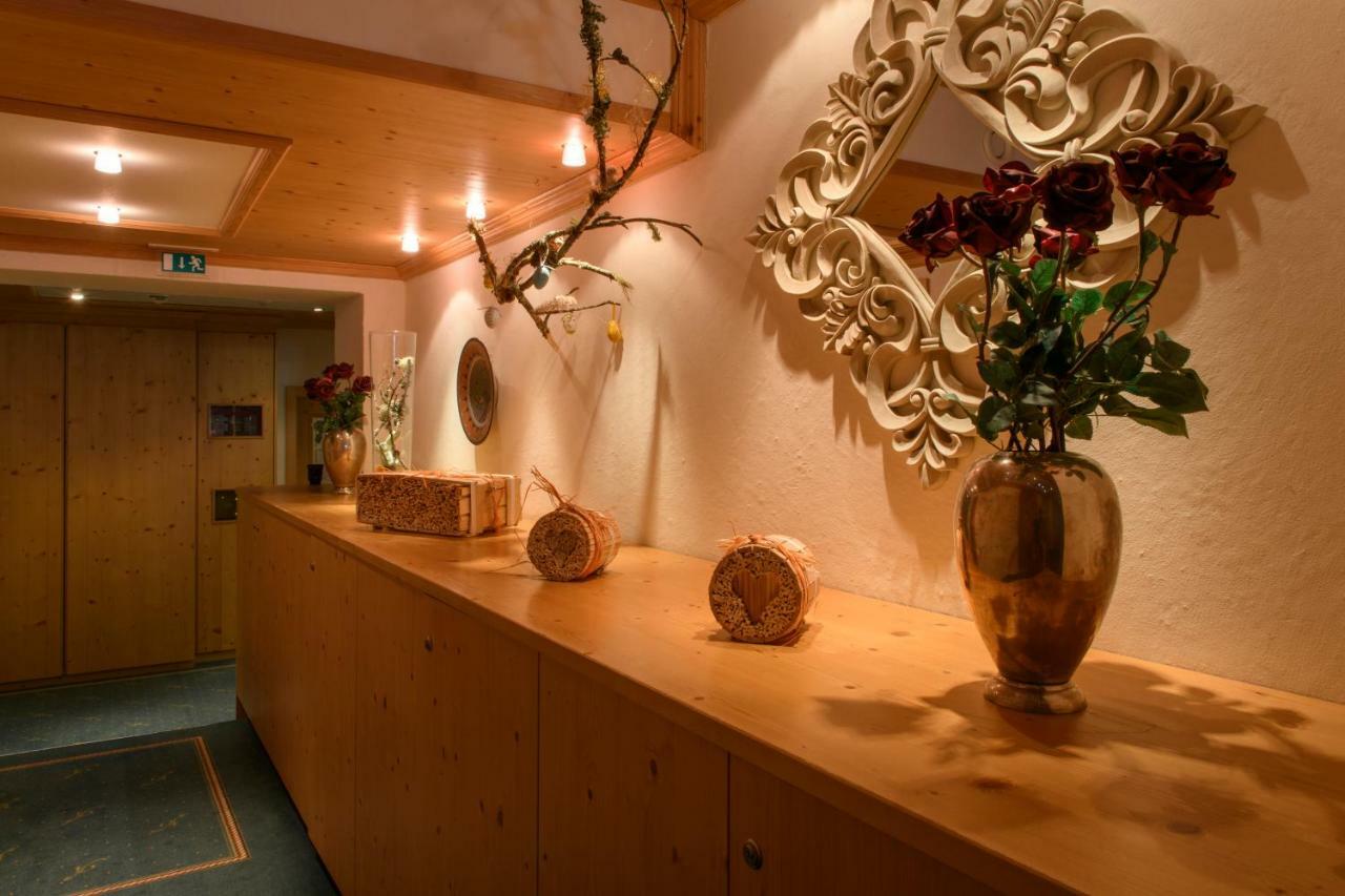 Hotel Alpenrose Gargellen Exterior photo